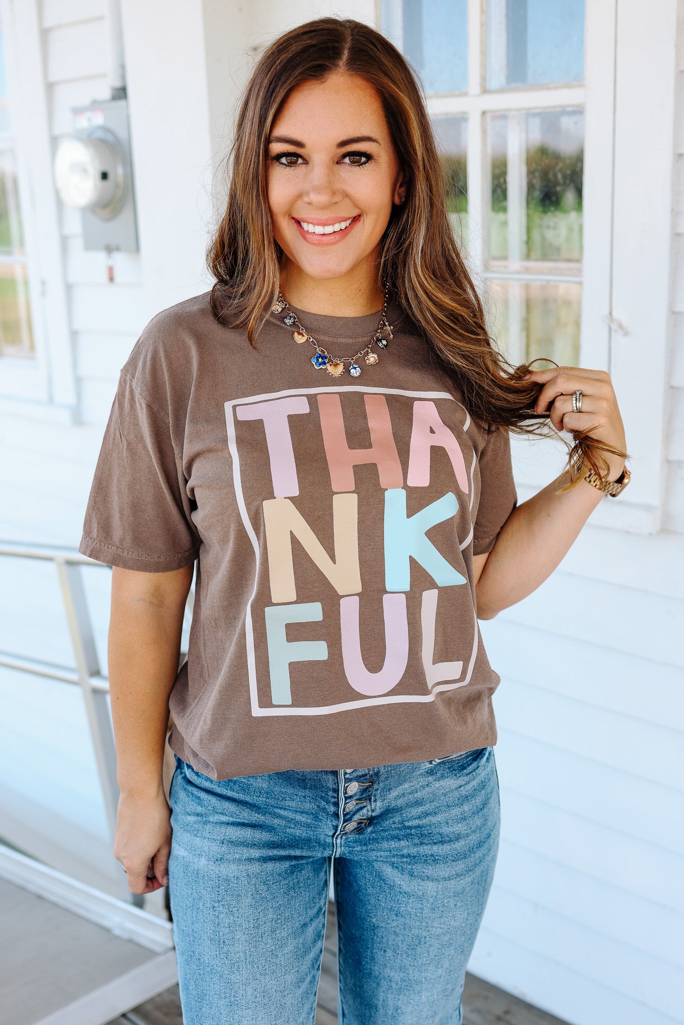 Pastel Thankful Graphic Tee - Espresso