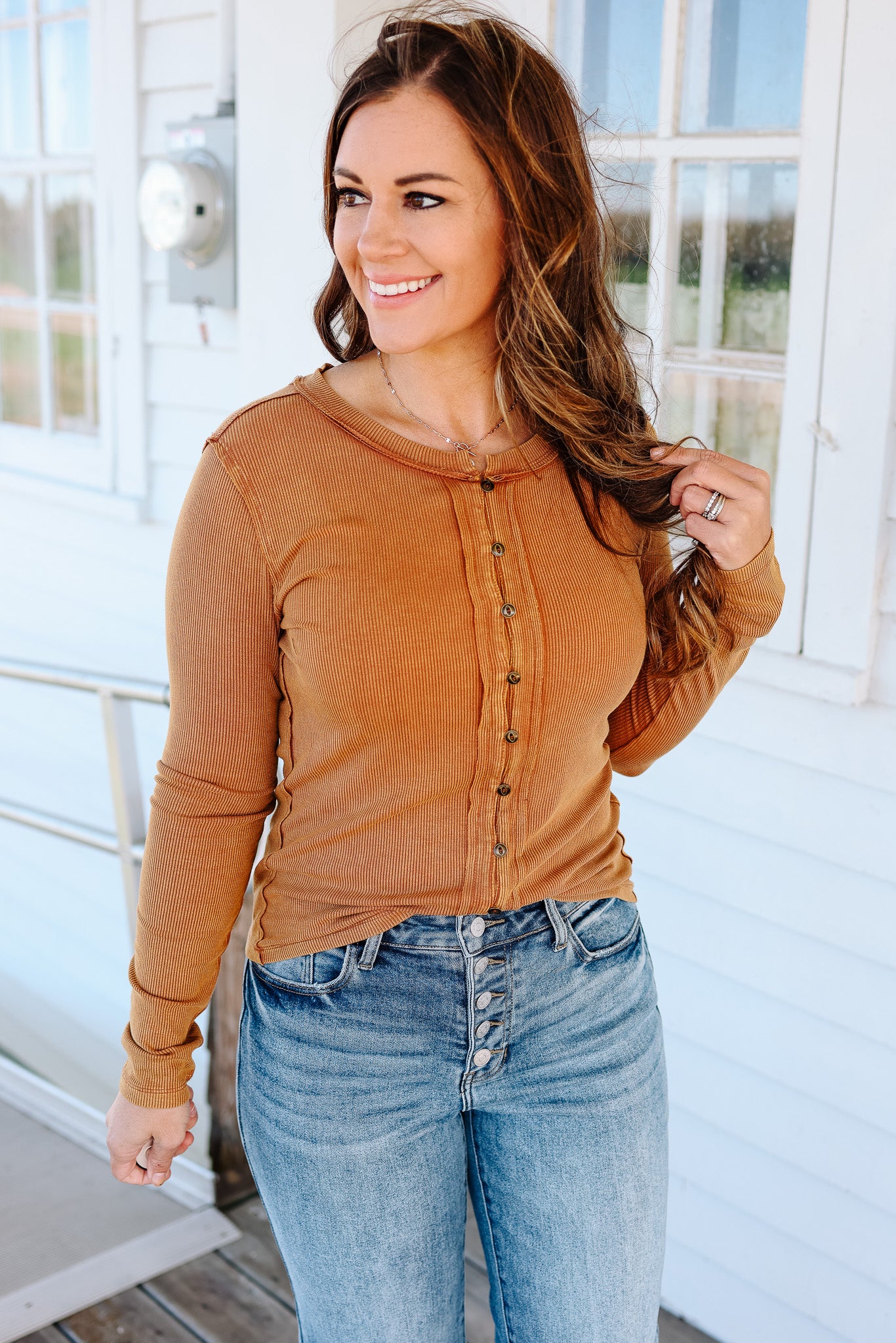 Cady Snow Wash Rib Long Sleeve - Tobacco