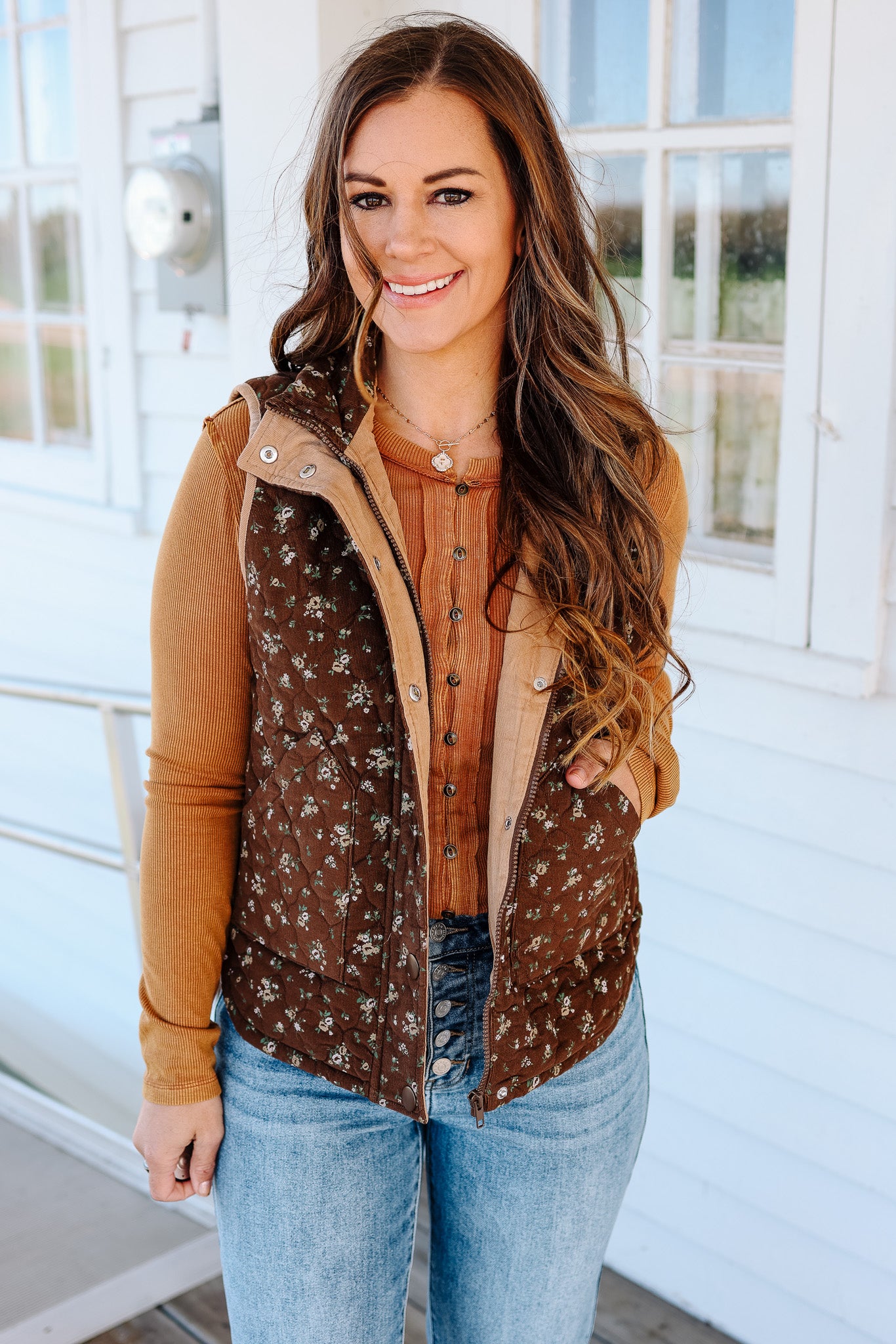Sydney Floral Quilted Vest - Brown