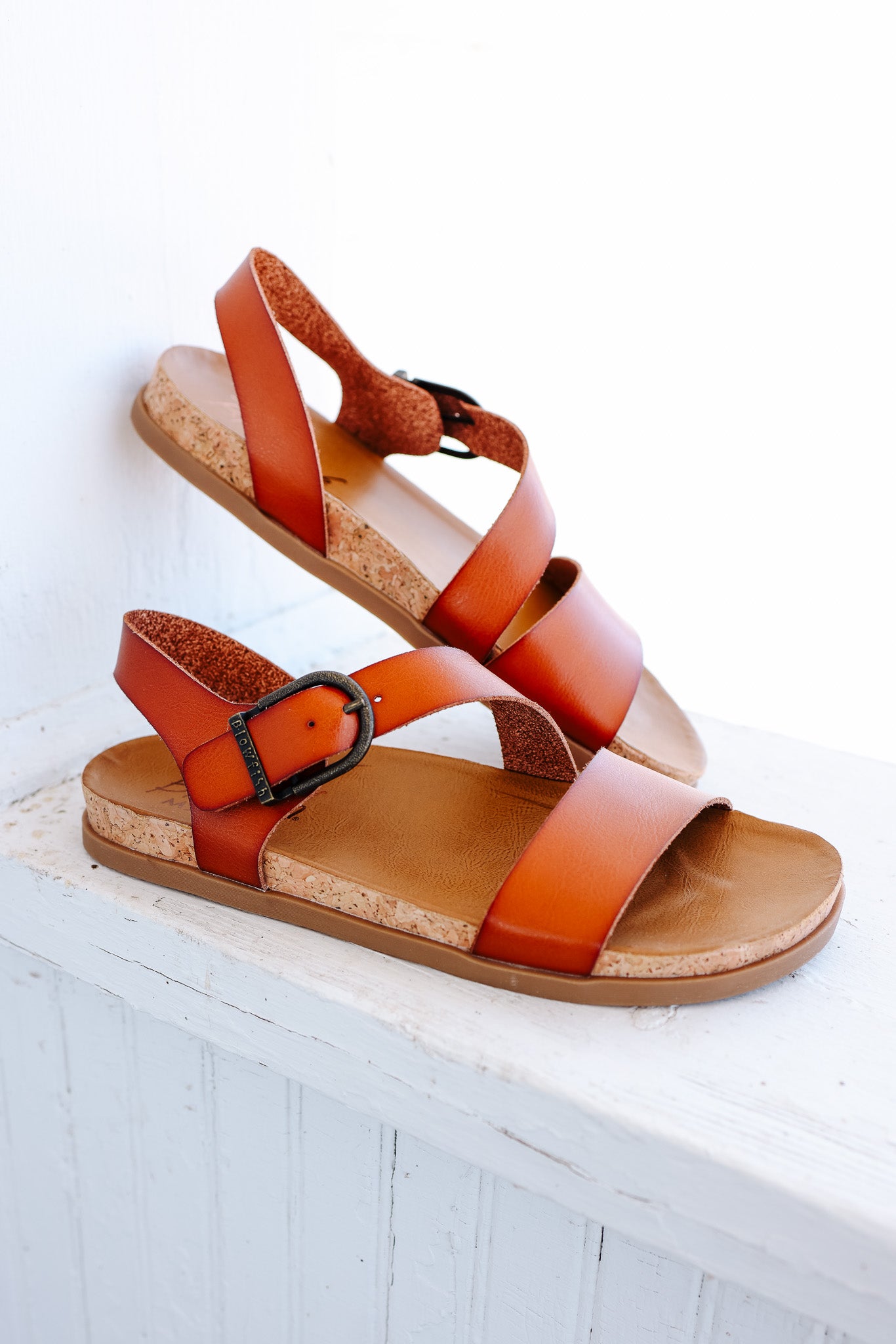 Lance Strappy Sandals - Scotch