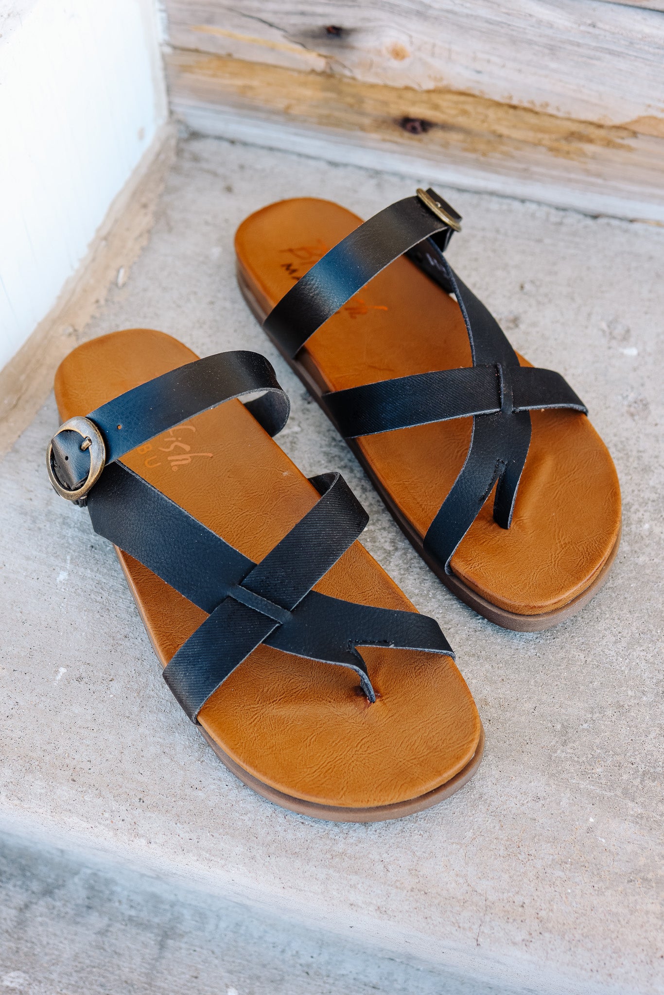 Lilac Slide Sandal - Black