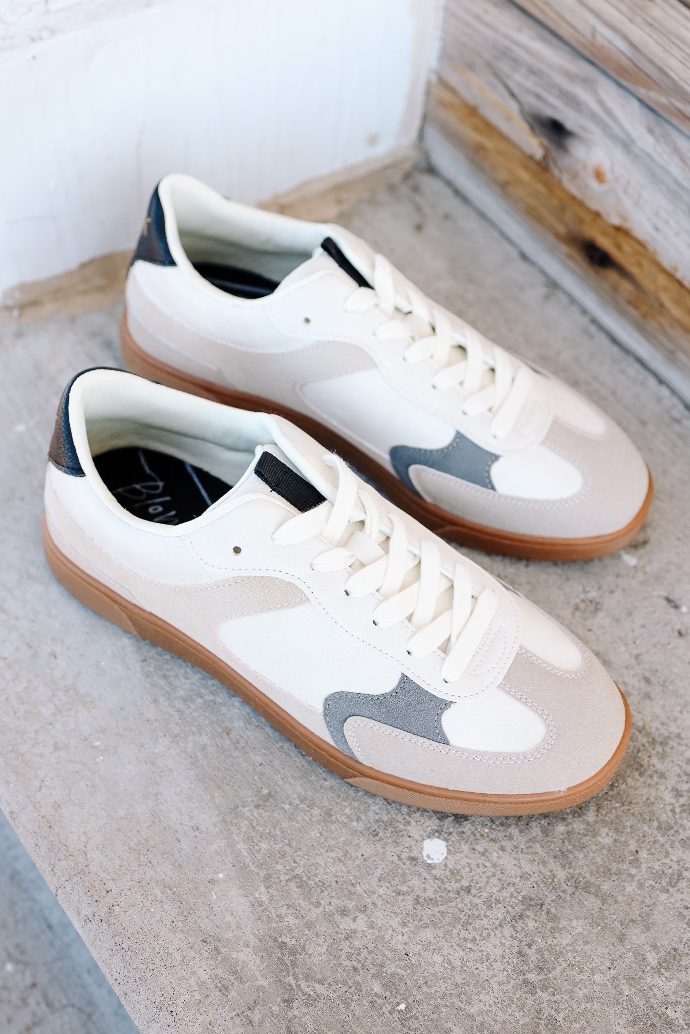 Tastic Sneaker - White Sand