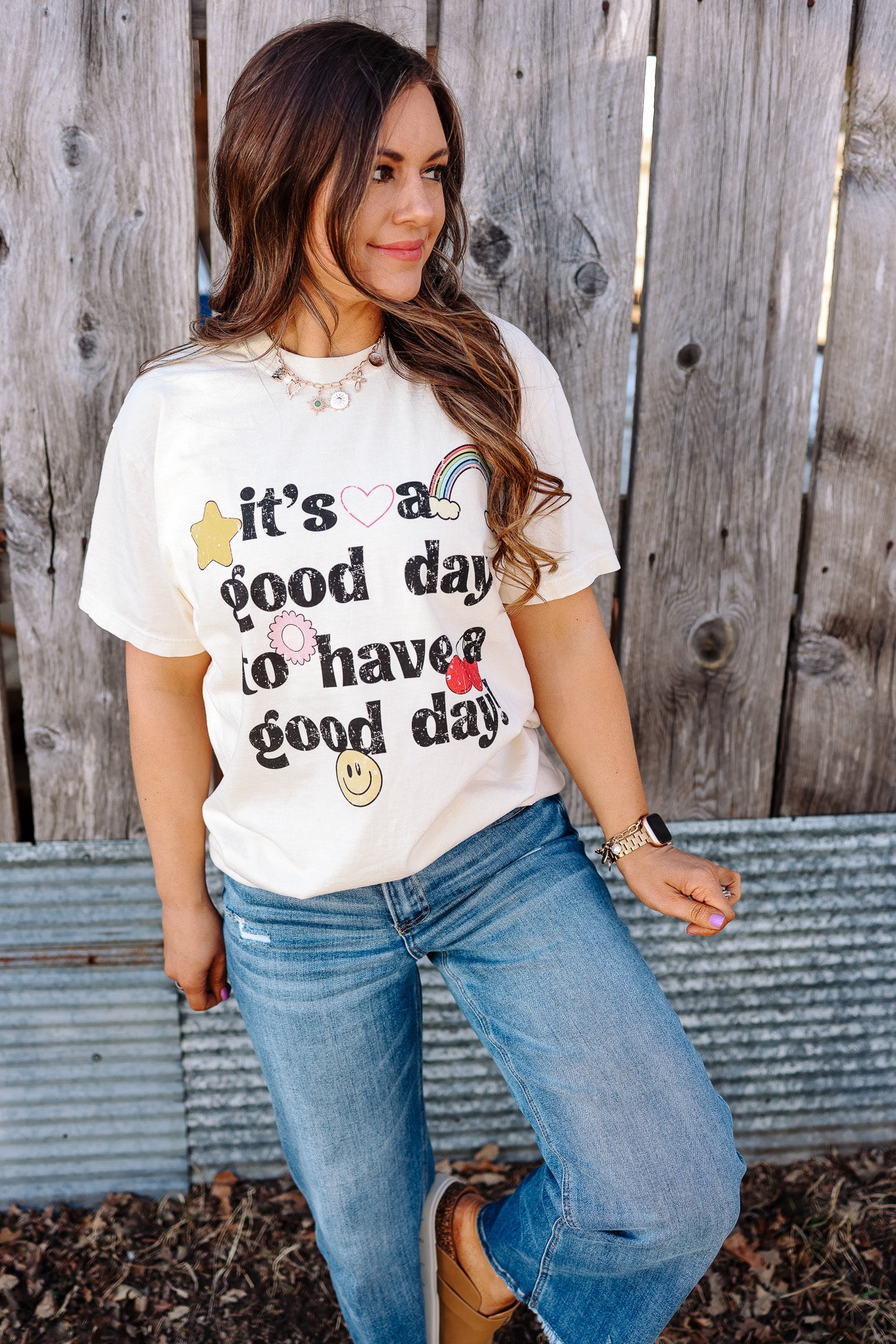 It's A Good Day Graphic Tee - Ivory