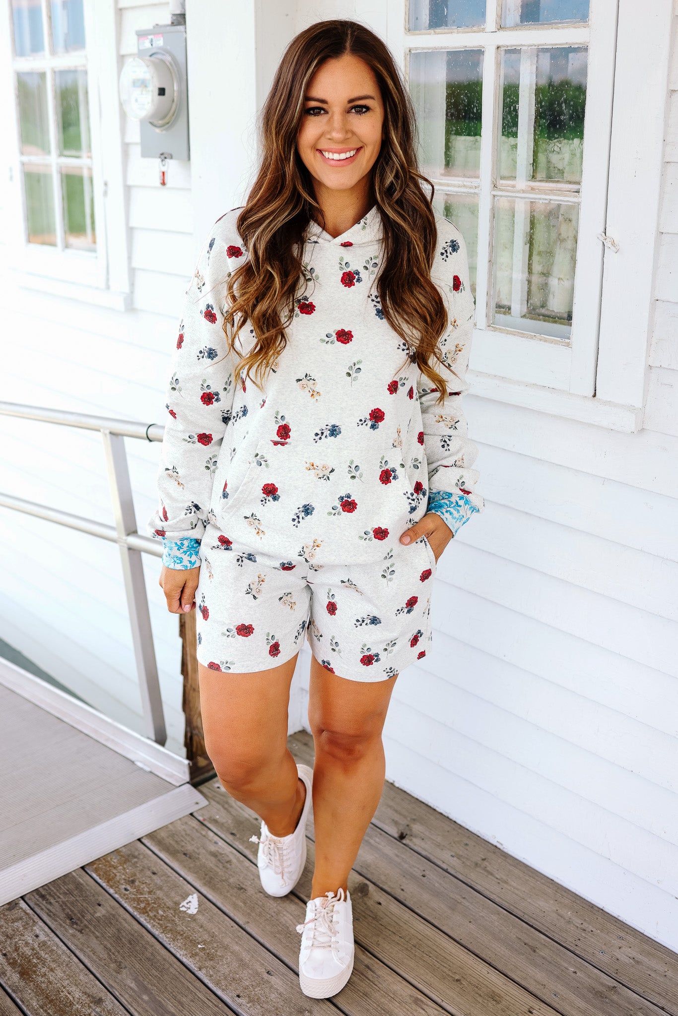 University Shorts - Red, White & Bloom