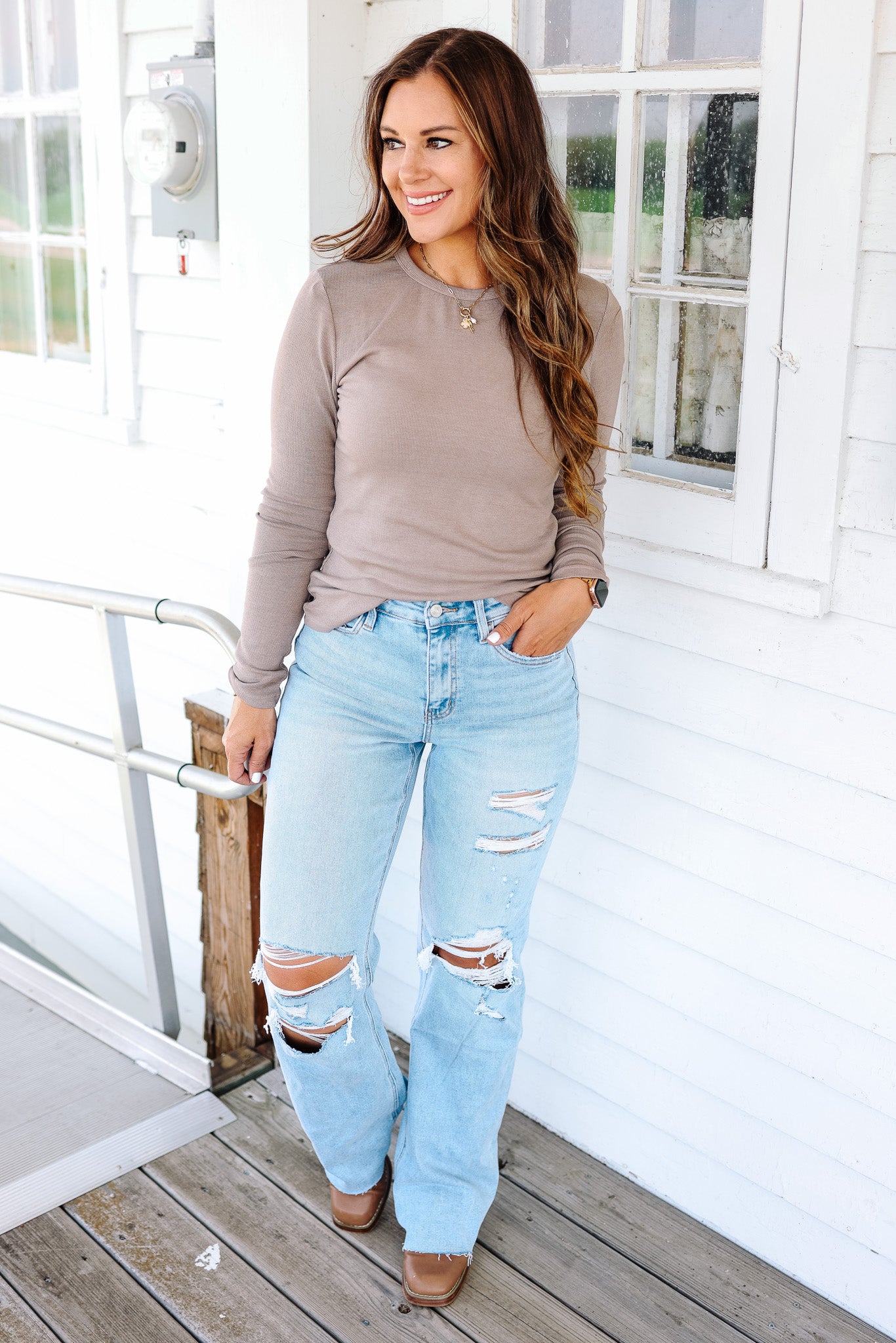 Amelia Crew Neck Long Sleeve - Taupe