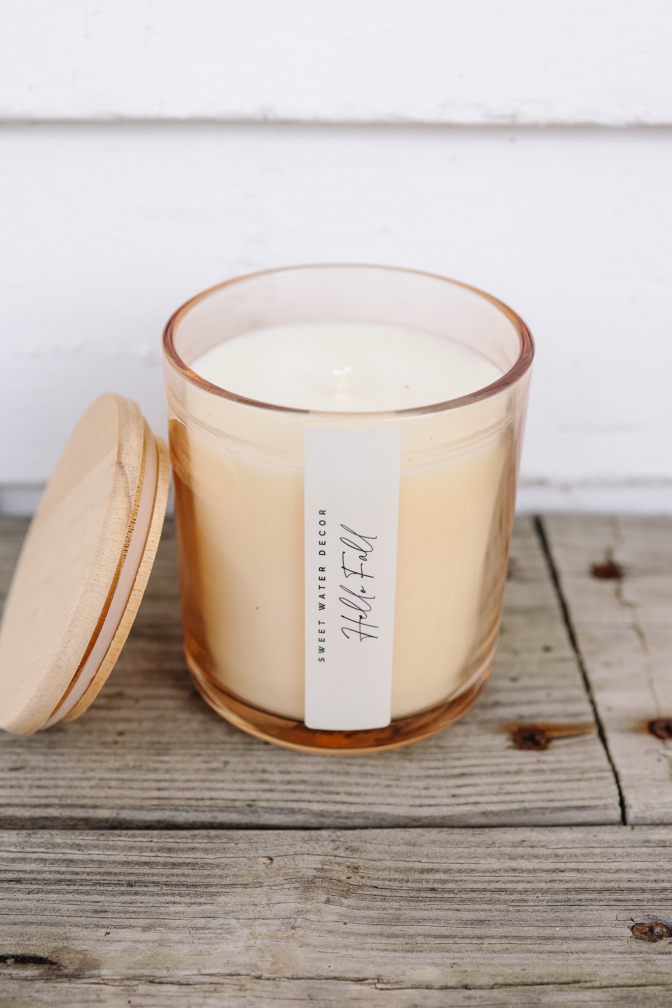 Hello Fall 12 oz Candle