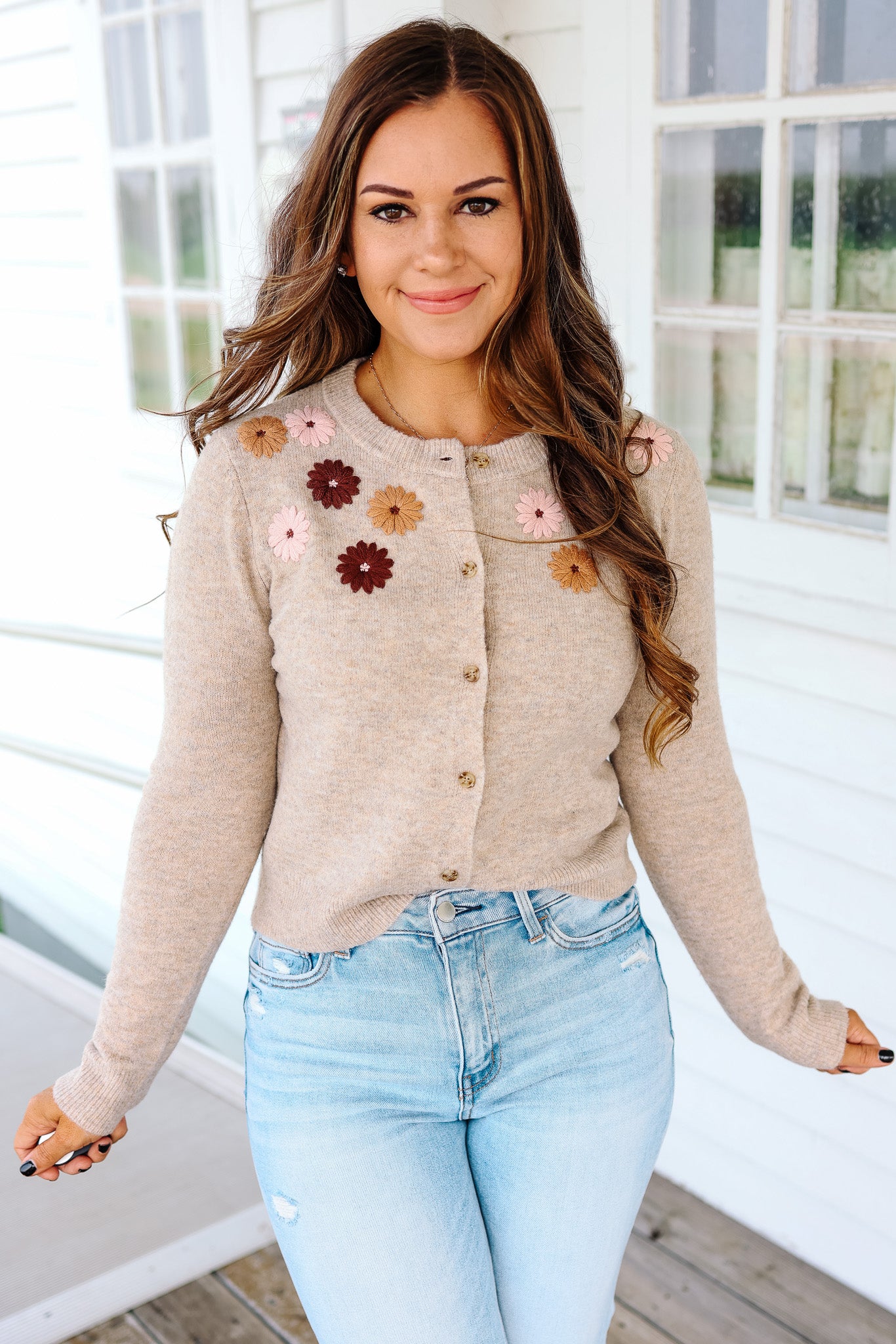 Loren Flower Embroidery Cardigan