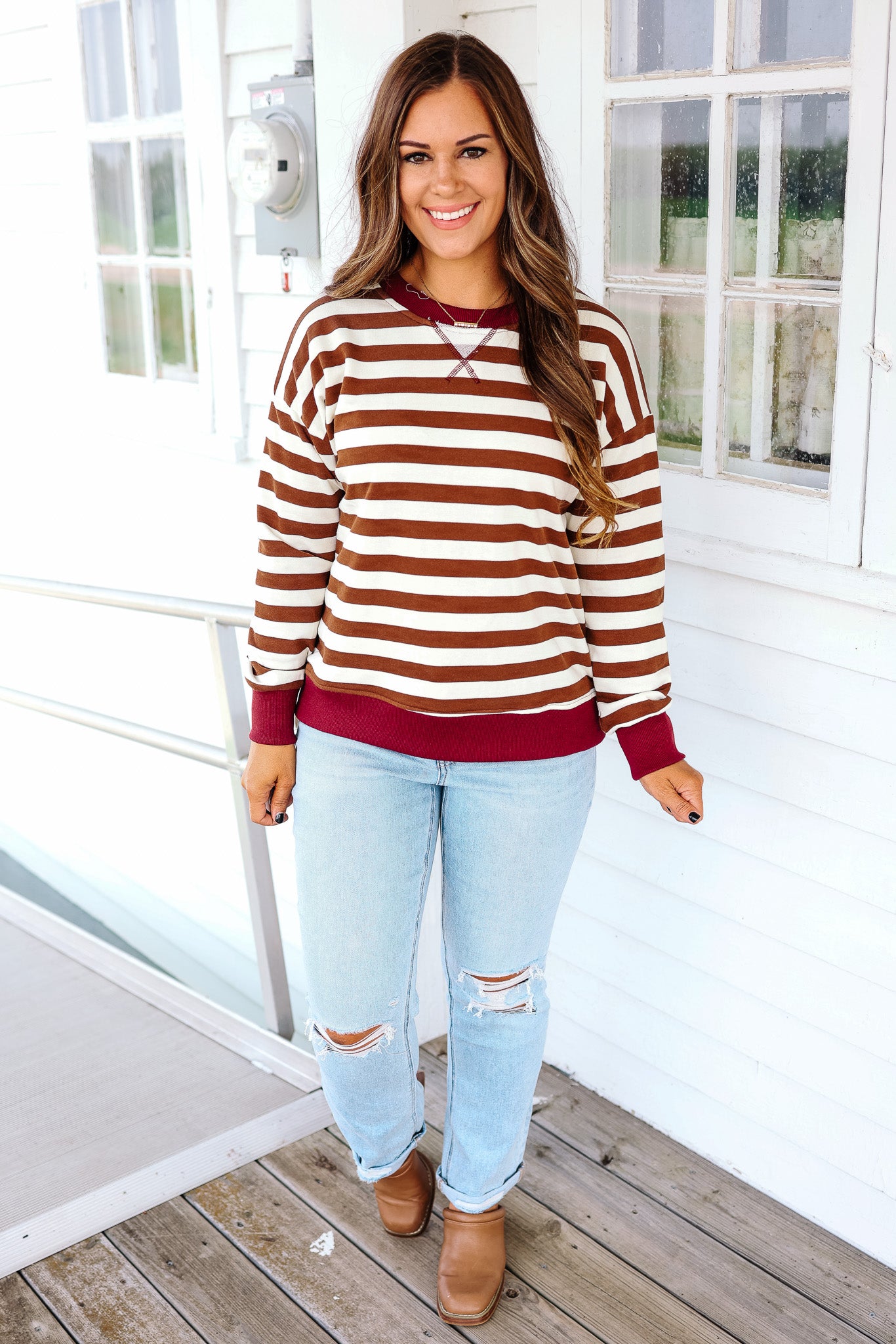 Wren Color Contrast Stripe Sweatershirt - Tobacco Brown