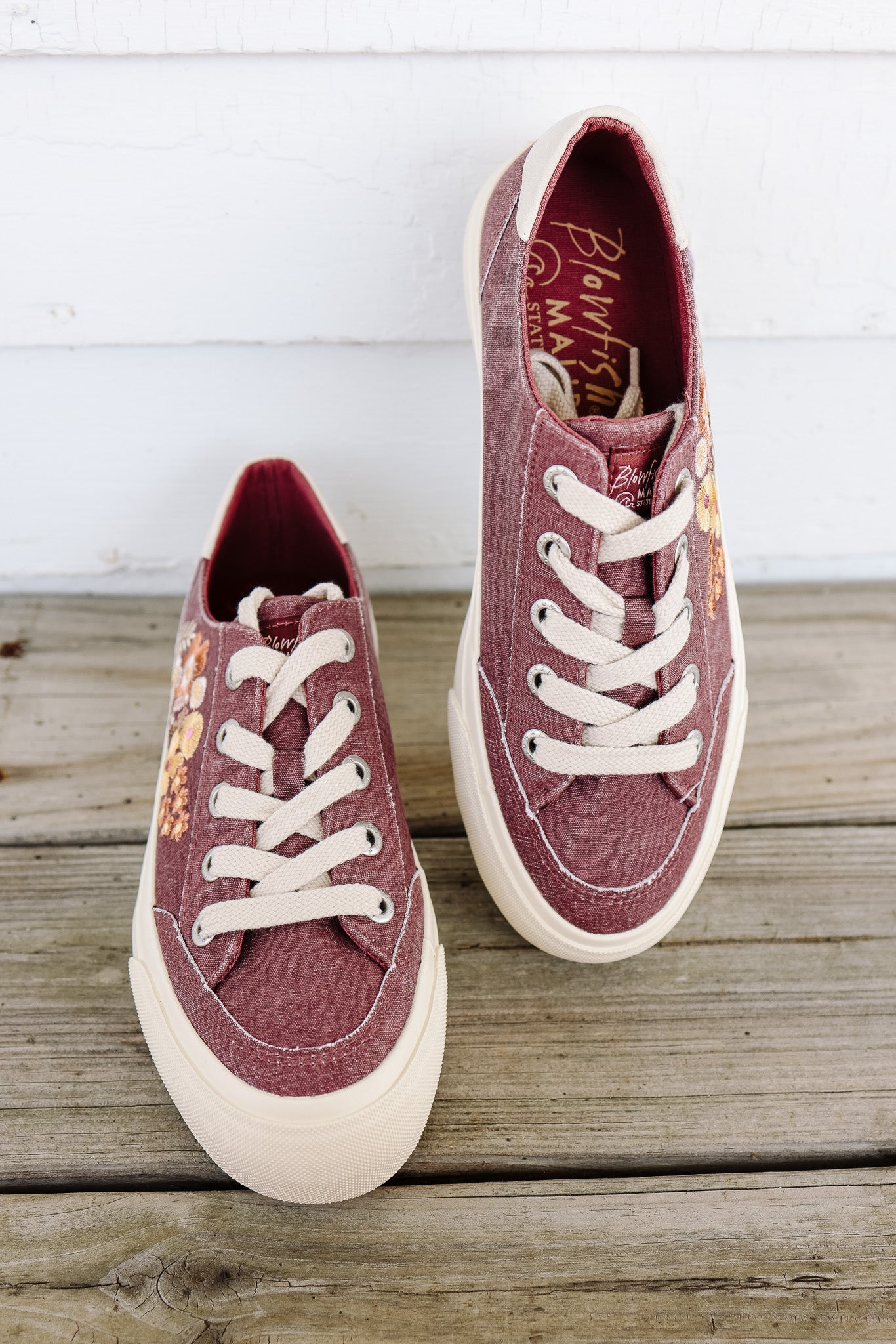 Sadie Sun - Deep Red