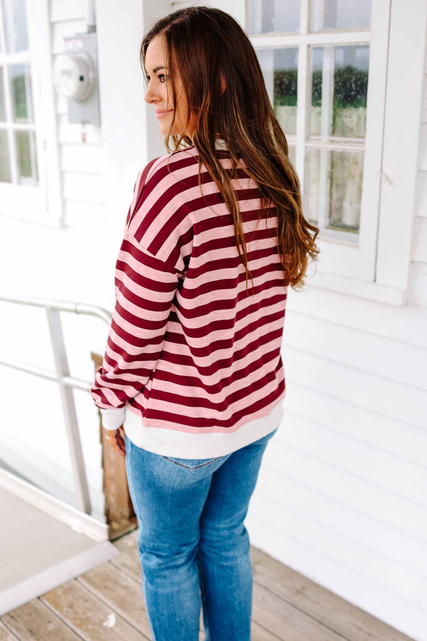 Wren Color Contrast Stripe Sweatershirt - Wine/Pink