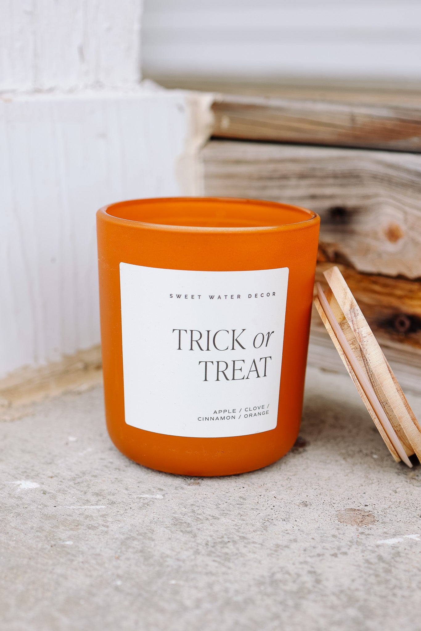 Trick or Treat 15 oz Soy Candle