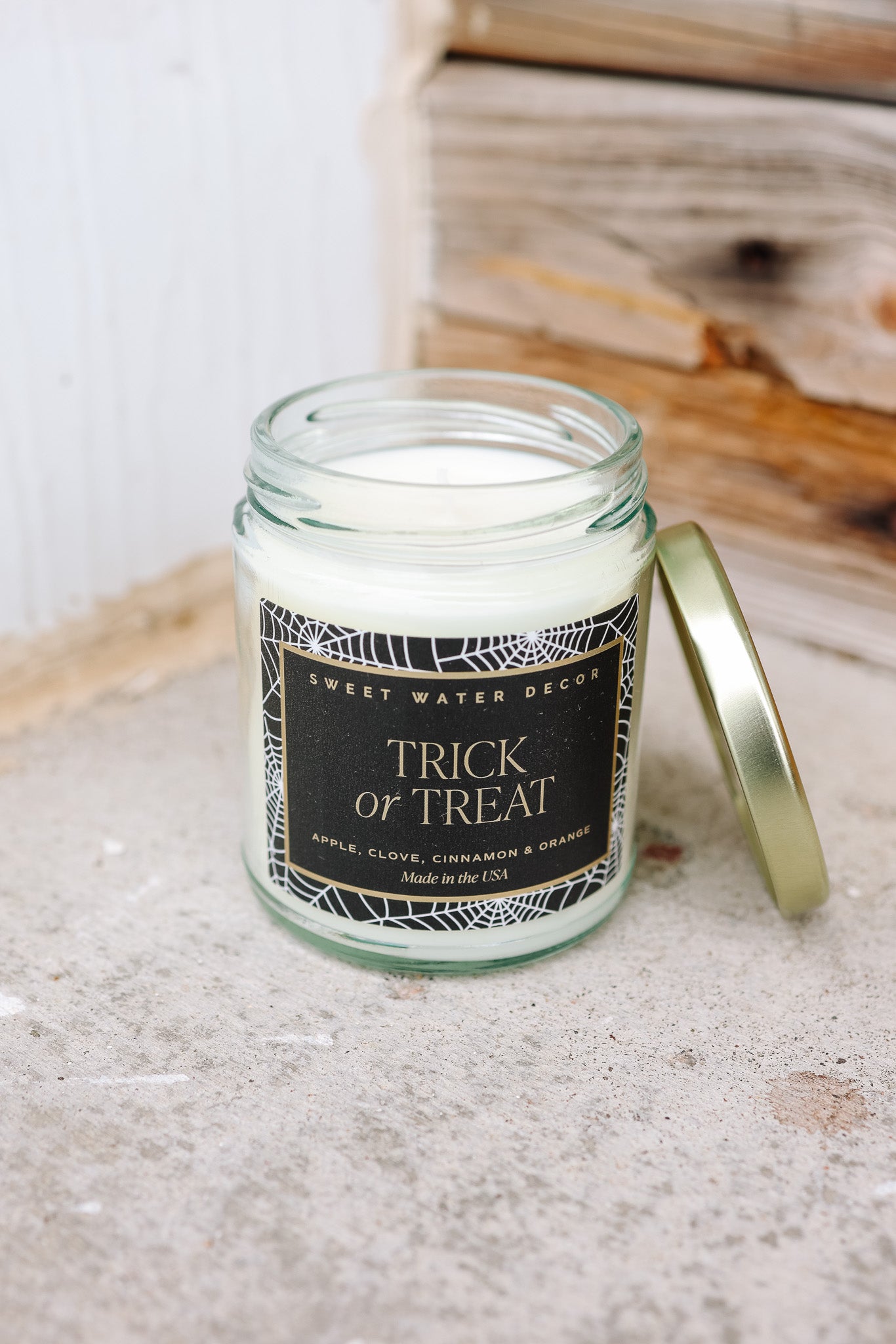 Trick or Treat 9 oz Soy Candle