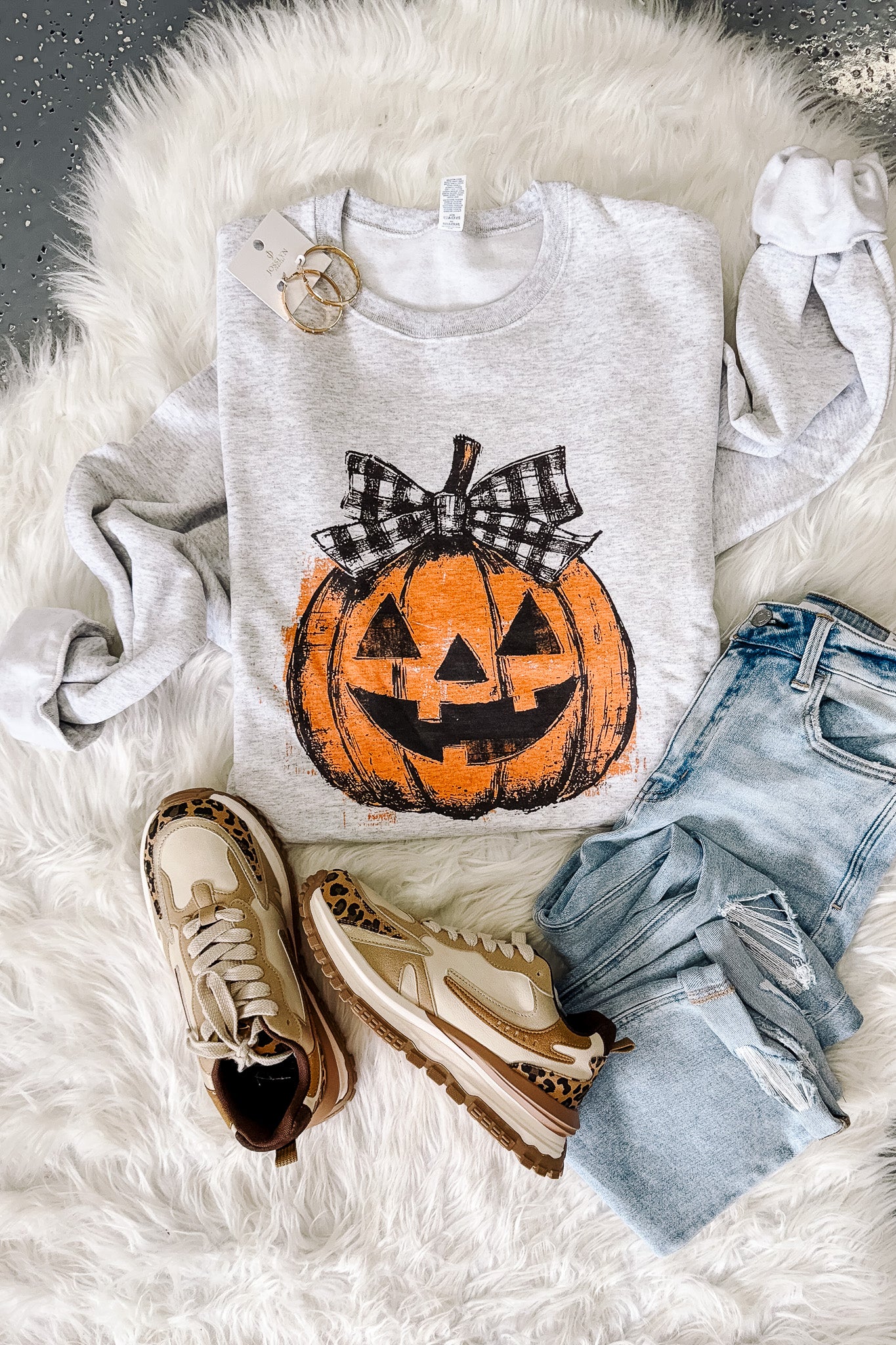 Jack-O-Lantern Chic Graphic - Multiple Styles