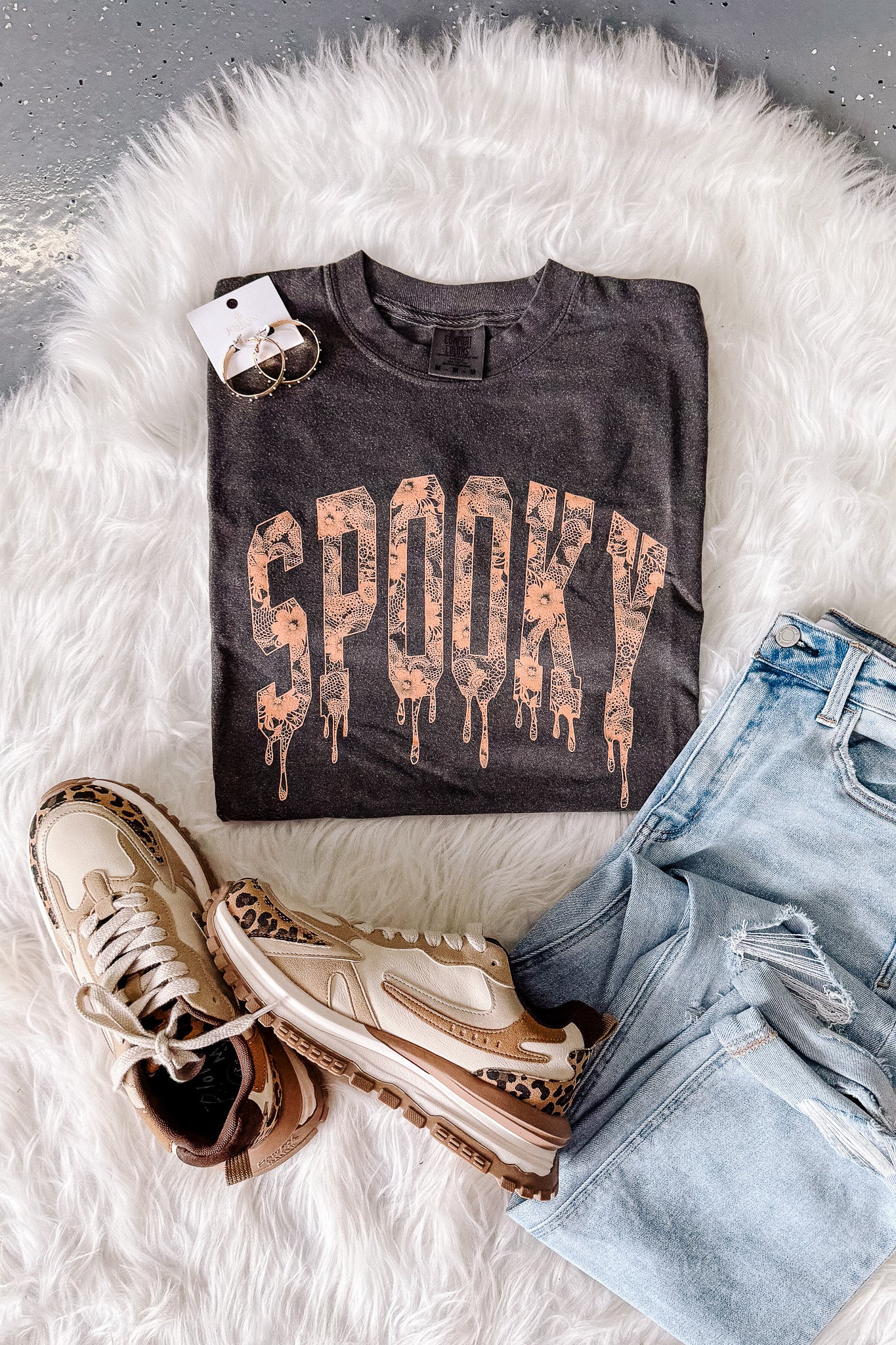 Spooky Lace Graphic Tee - Pepper