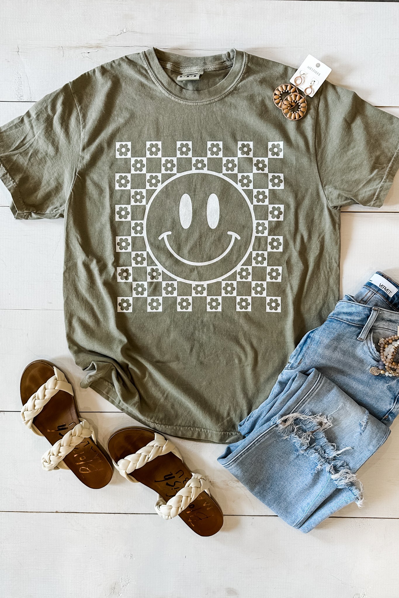 Checkered Flower Happy Face Graphic Tee - Khaki